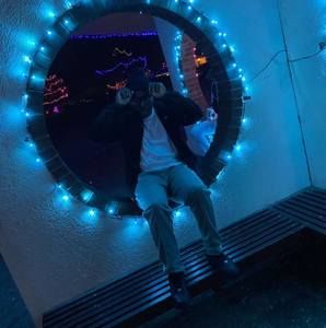 Meet your Posher, Jae